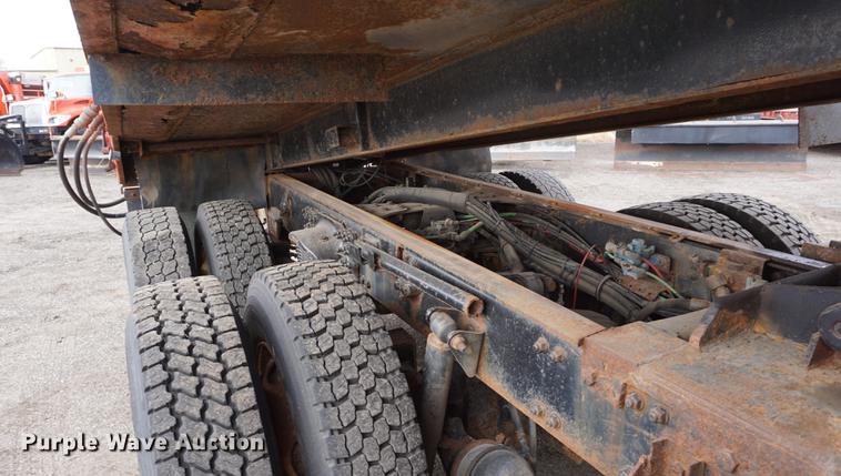 image for item DB0408 2001 Sterling LT7500 dump truck