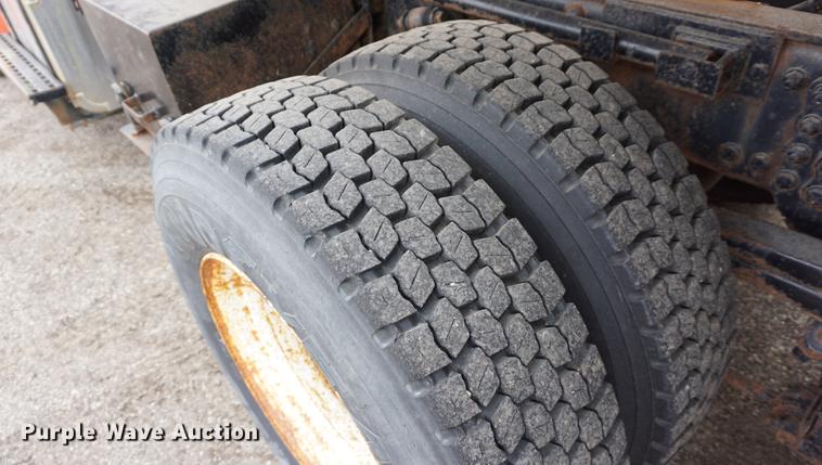 image for item DB0408 2001 Sterling LT7500 dump truck