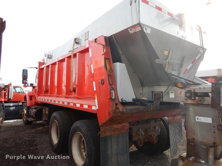 image for item DB0409 2003 International 7500 dump truck