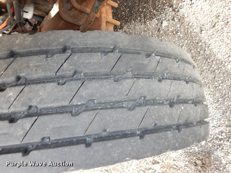 image for item DB0409 2003 International 7500 dump truck