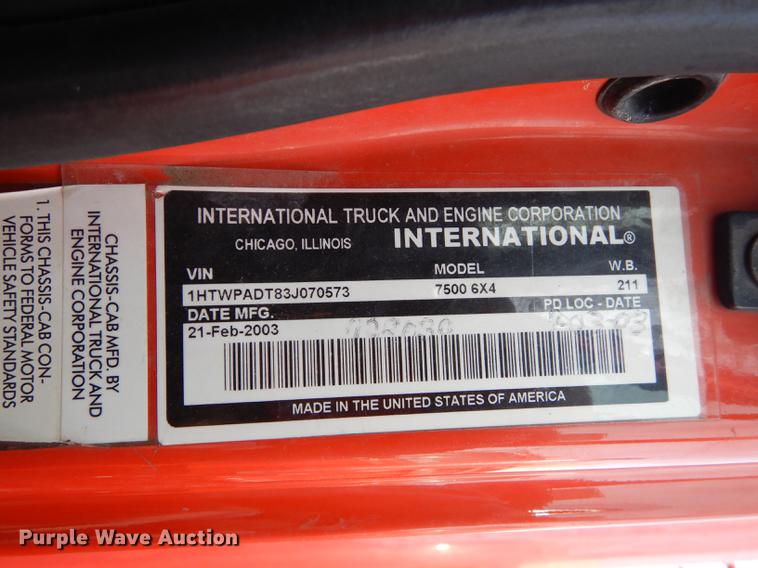 image for item DB0409 2003 International 7500 dump truck