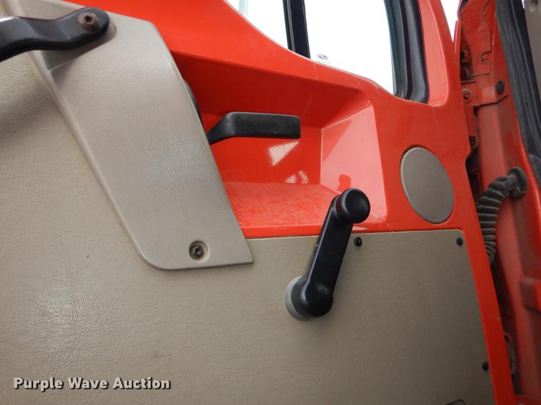 image for item DB0410 2003 Sterling LT7500 dump truck