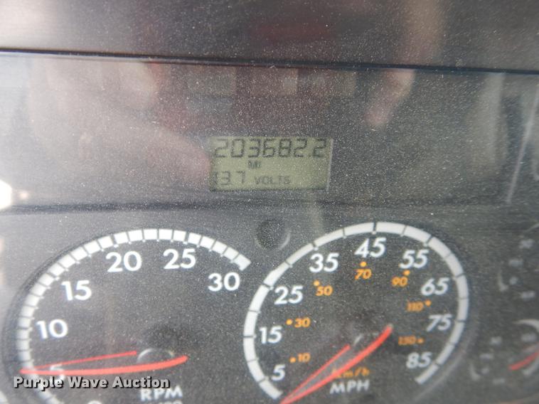 image for item DB0410 2003 Sterling LT7500 dump truck