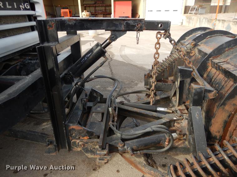 image for item DB0410 2003 Sterling LT7500 dump truck