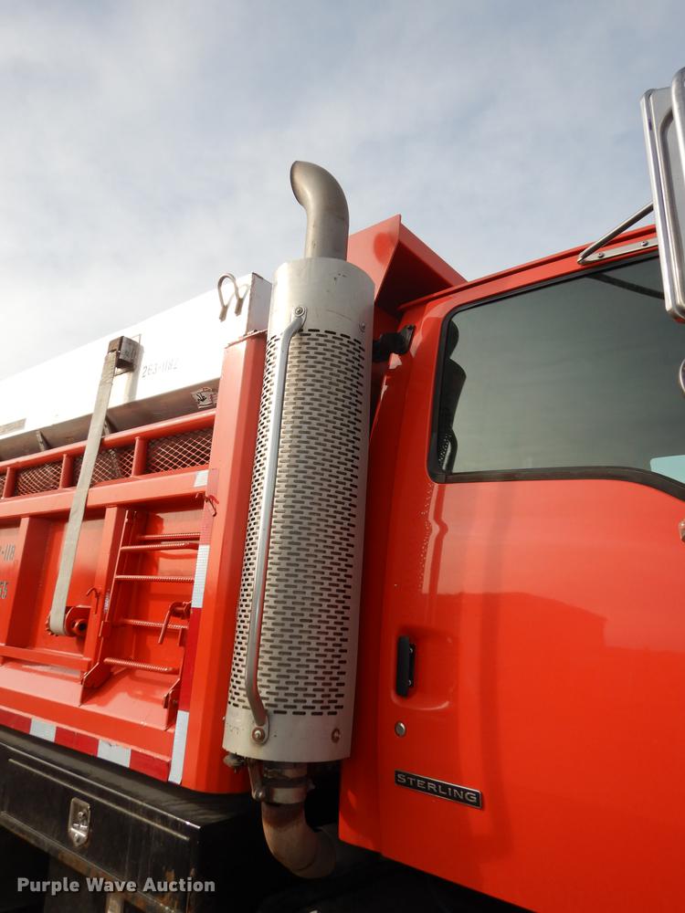image for item DB0410 2003 Sterling LT7500 dump truck