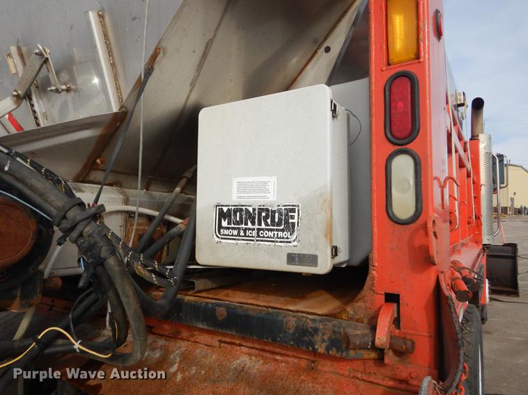 image for item DB0410 2003 Sterling LT7500 dump truck