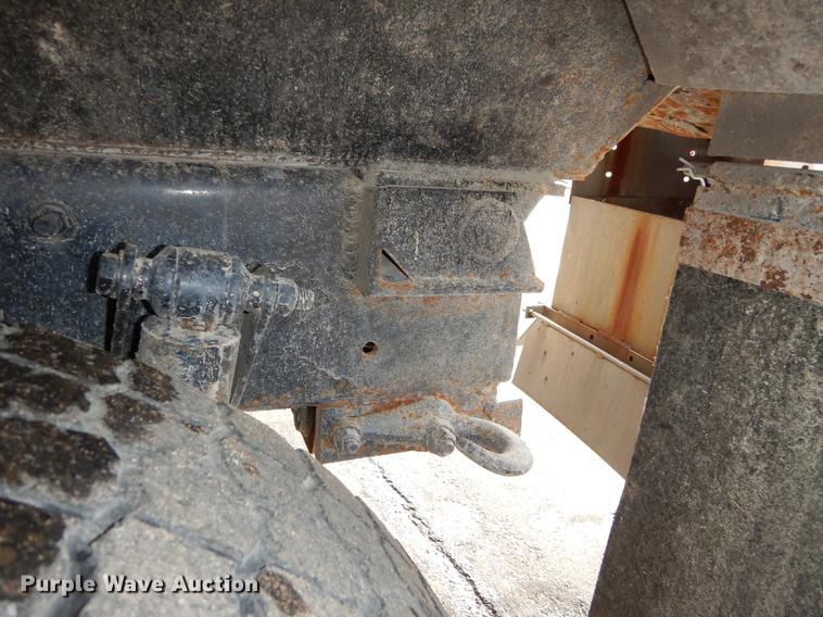 image for item DB0410 2003 Sterling LT7500 dump truck