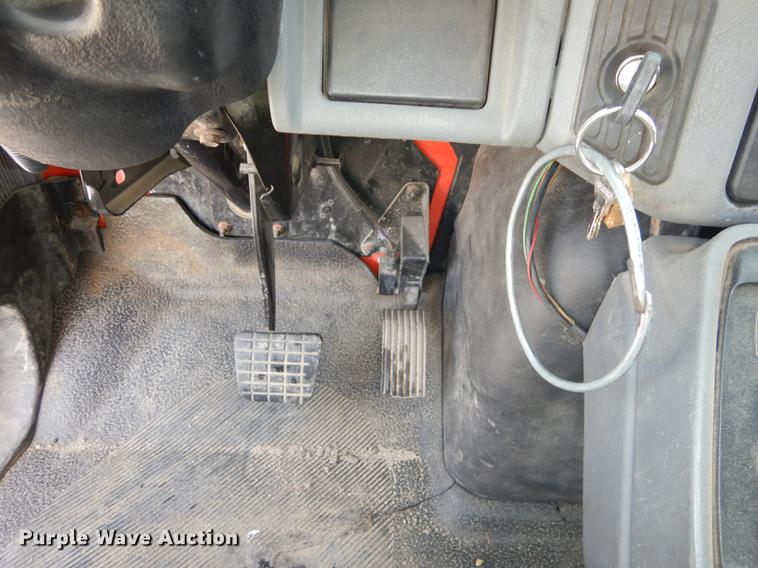 image for item DB0416 2007 International 7400 dump truck