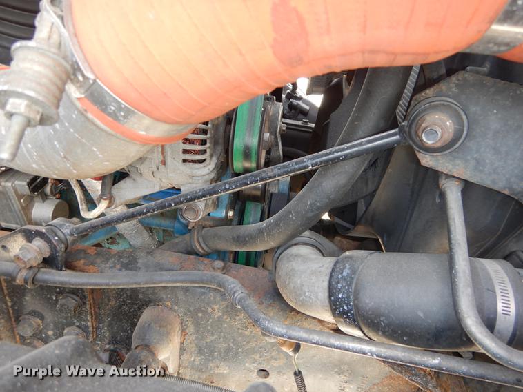 image for item DB0416 2007 International 7400 dump truck