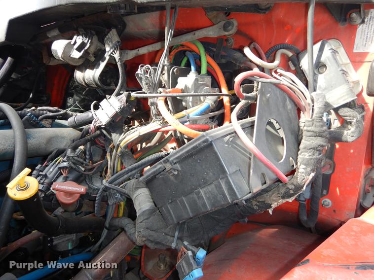 image for item DB0416 2007 International 7400 dump truck