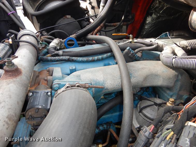 image for item DB0416 2007 International 7400 dump truck