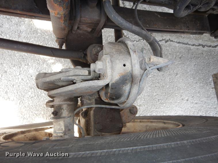 image for item DB0416 2007 International 7400 dump truck