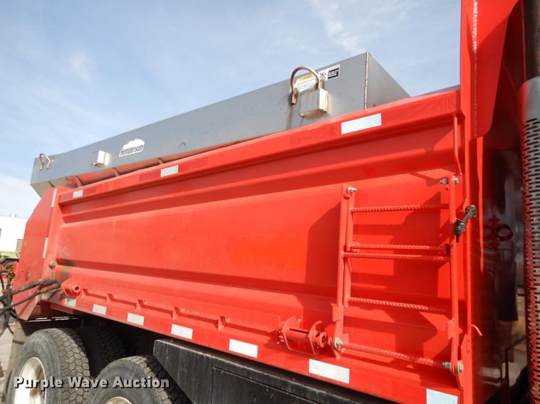 image for item DB0416 2007 International 7400 dump truck