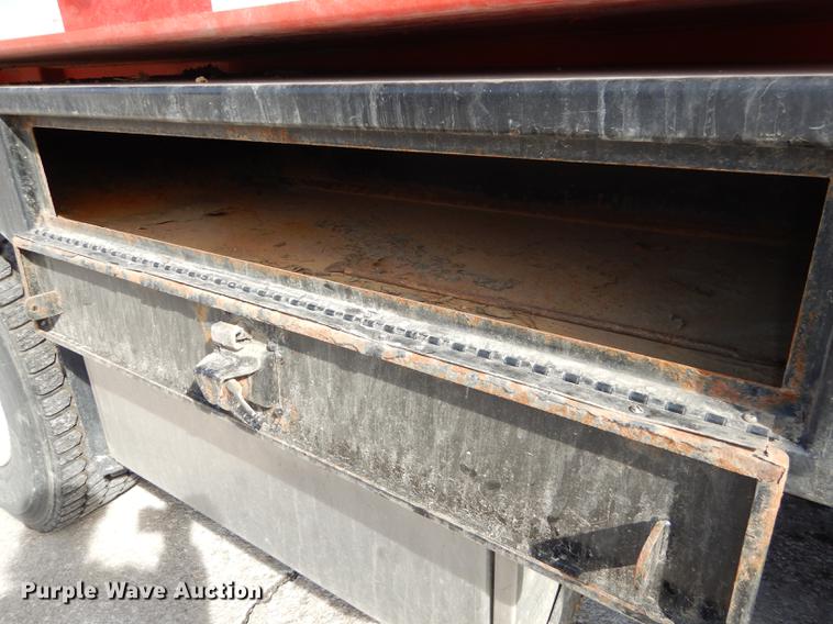 image for item DB0416 2007 International 7400 dump truck