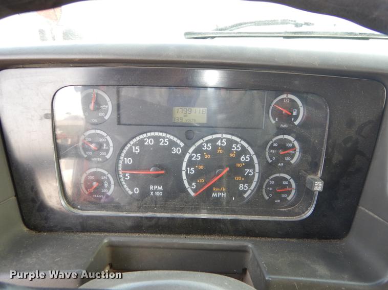 image for item DB0417 2003 Sterling LT7500 dump truck