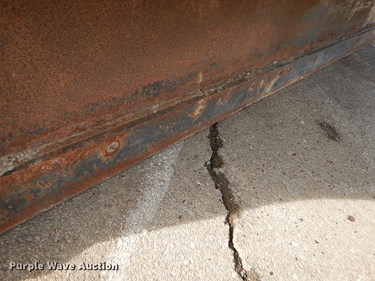 image for item DB0417 2003 Sterling LT7500 dump truck