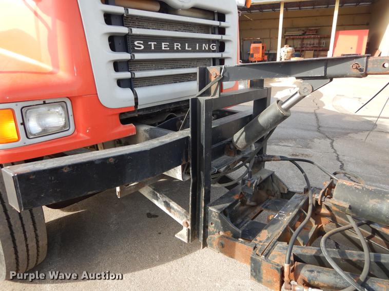 image for item DB0417 2003 Sterling LT7500 dump truck