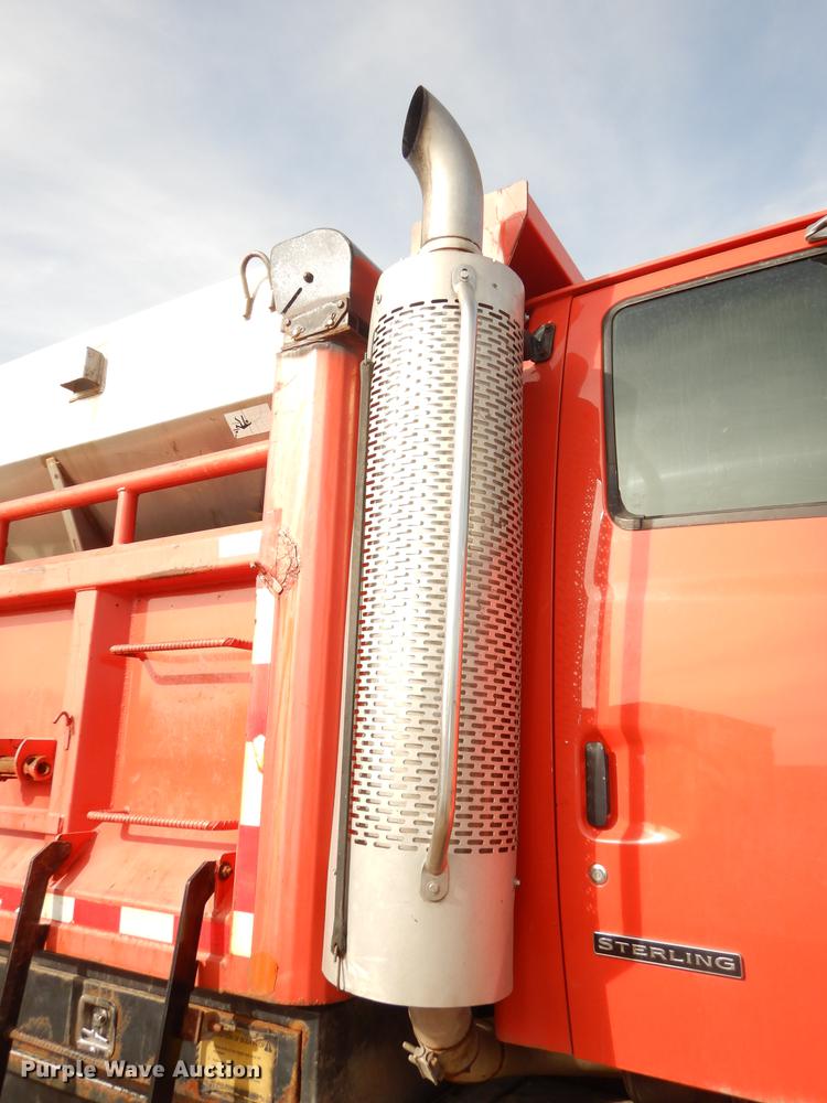 image for item DB0417 2003 Sterling LT7500 dump truck