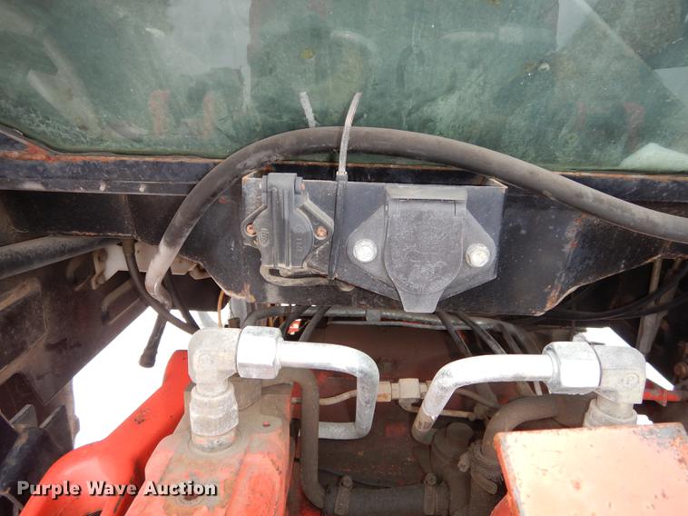 image for item DB0418 1999 New Holland TS100 tractor