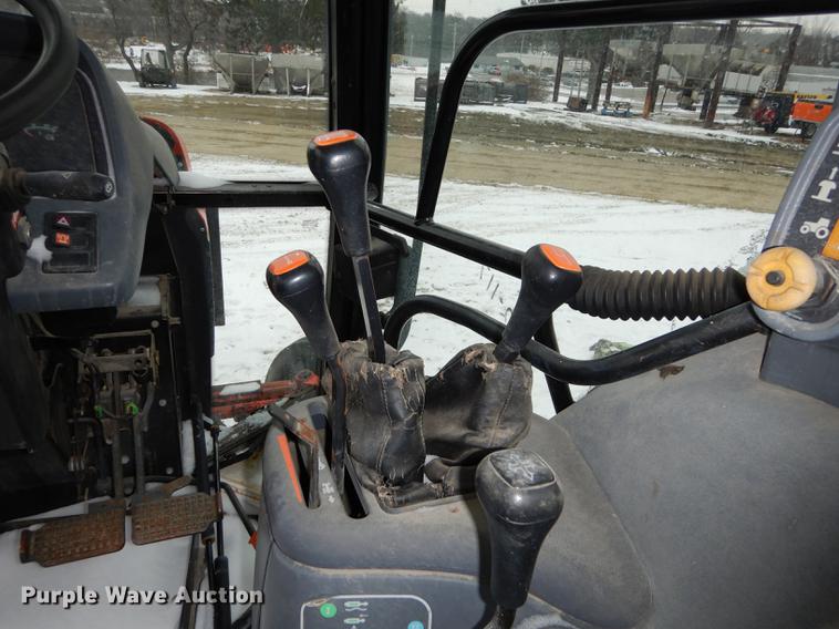 image for item DB0418 1999 New Holland TS100 tractor