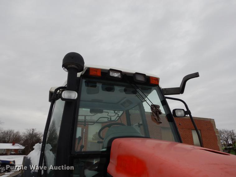 image for item DB0418 1999 New Holland TS100 tractor