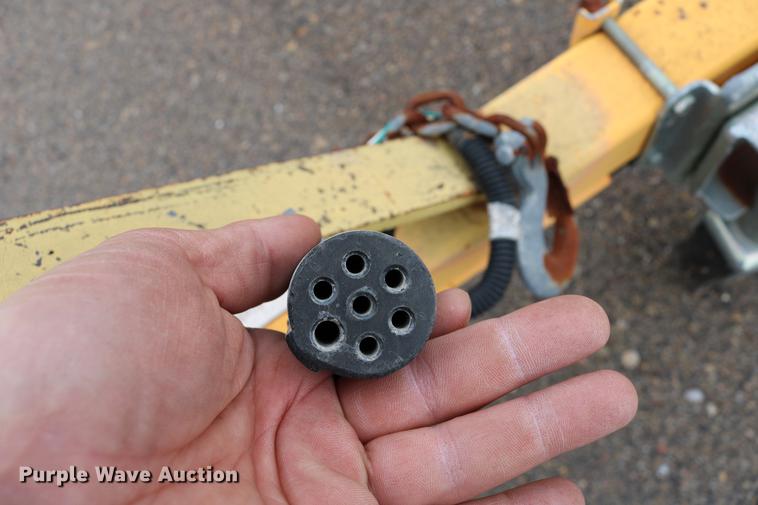 image for item DB6583 2006 LeeBoy L150T asphalt distributor