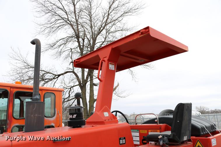 image for item DB6584 2000 Bomag BW11RH pneumatic roller