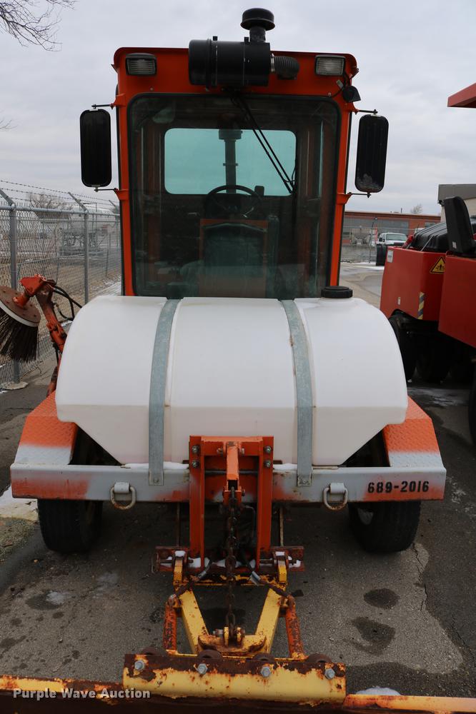 image for item DB6585 2006 Broce RJ350 broom