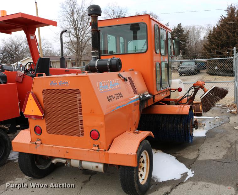 image for item DB6585 2006 Broce RJ350 broom