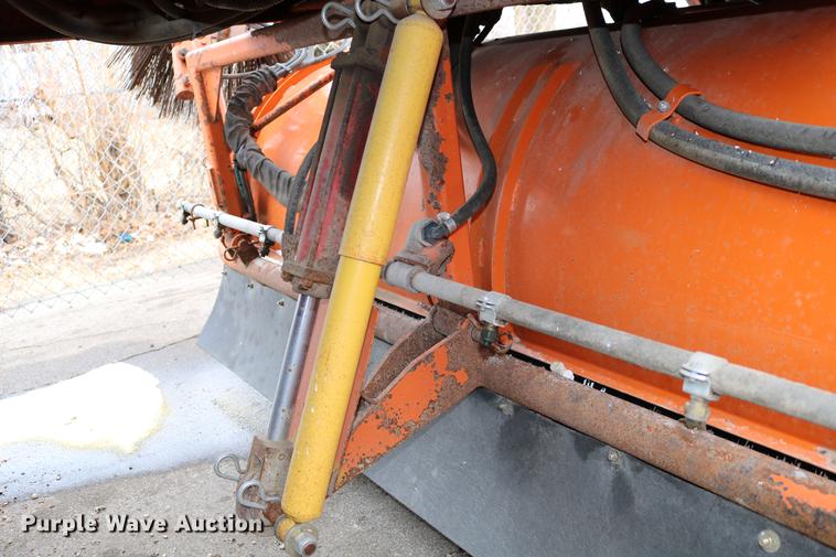 image for item DB6585 2006 Broce RJ350 broom