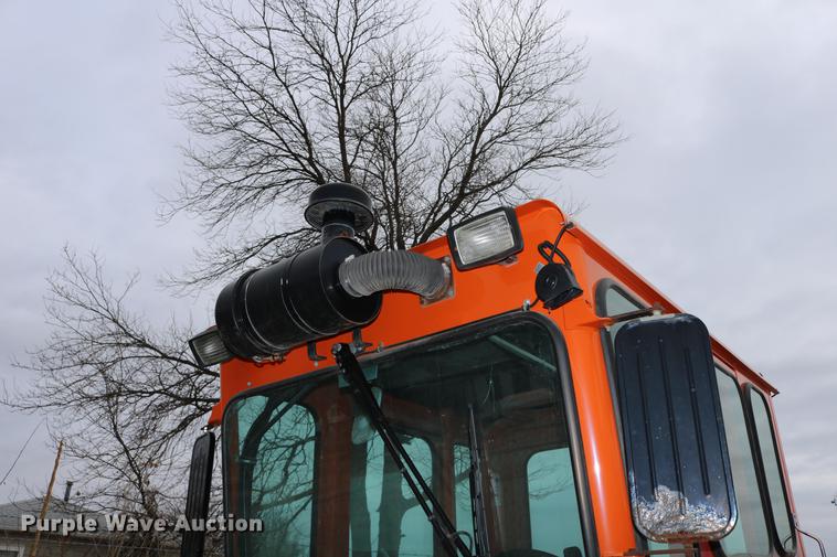 image for item DB6585 2006 Broce RJ350 broom