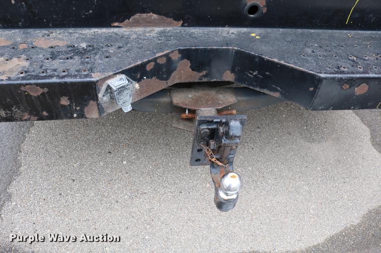 image for item DB6586 2008 Ford F250 Super Duty utility bed pickup truck