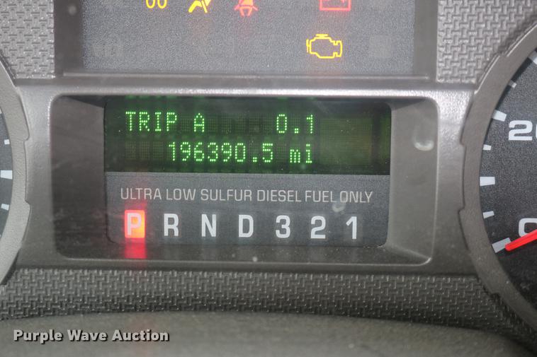 image for item DB6586 2008 Ford F250 Super Duty utility bed pickup truck