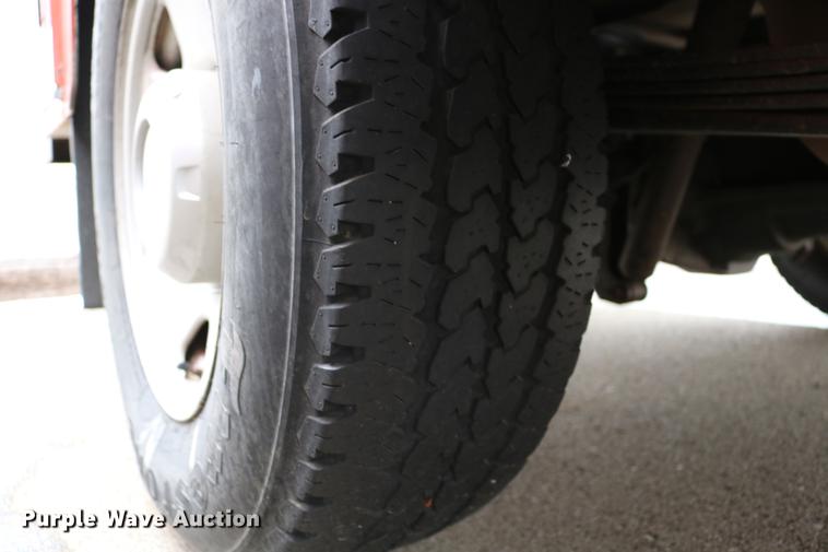 image for item DB6586 2008 Ford F250 Super Duty utility bed pickup truck