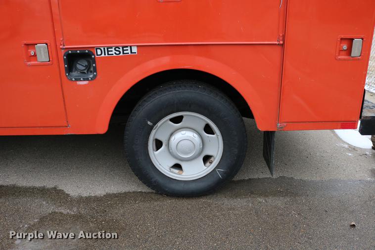 image for item DB6586 2008 Ford F250 Super Duty utility bed pickup truck