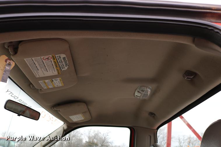 image for item DB6587 2008 Ford F250 Super Duty utility bed pickup truck