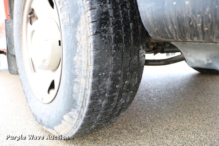 image for item DB6587 2008 Ford F250 Super Duty utility bed pickup truck