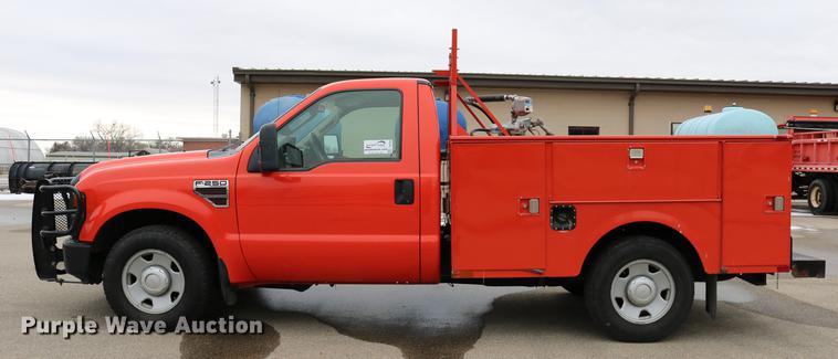 image for item DB6588 2008 Ford F250 Super Duty utility bed pickup truck