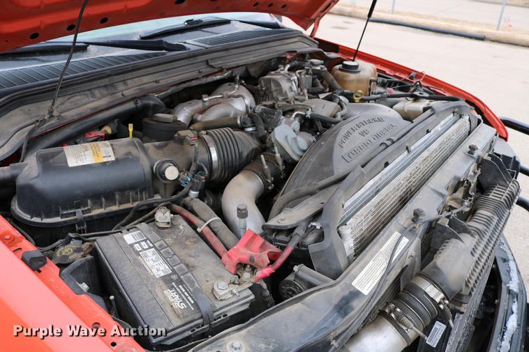 image for item DB6588 2008 Ford F250 Super Duty utility bed pickup truck