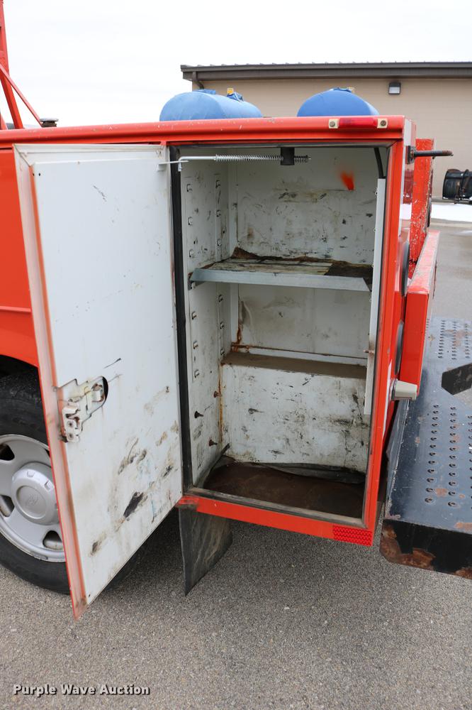 image for item DB6588 2008 Ford F250 Super Duty utility bed pickup truck