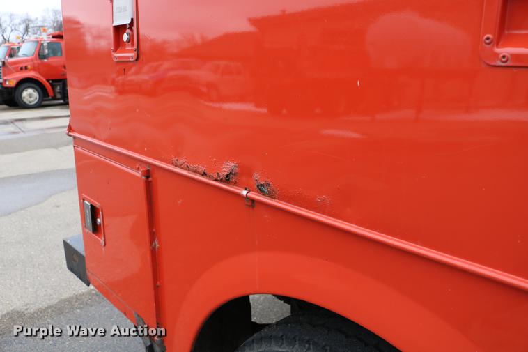 image for item DB6588 2008 Ford F250 Super Duty utility bed pickup truck