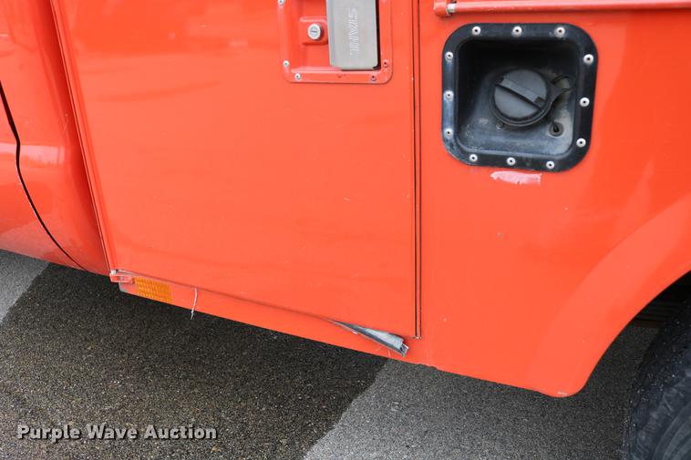 image for item DB6588 2008 Ford F250 Super Duty utility bed pickup truck