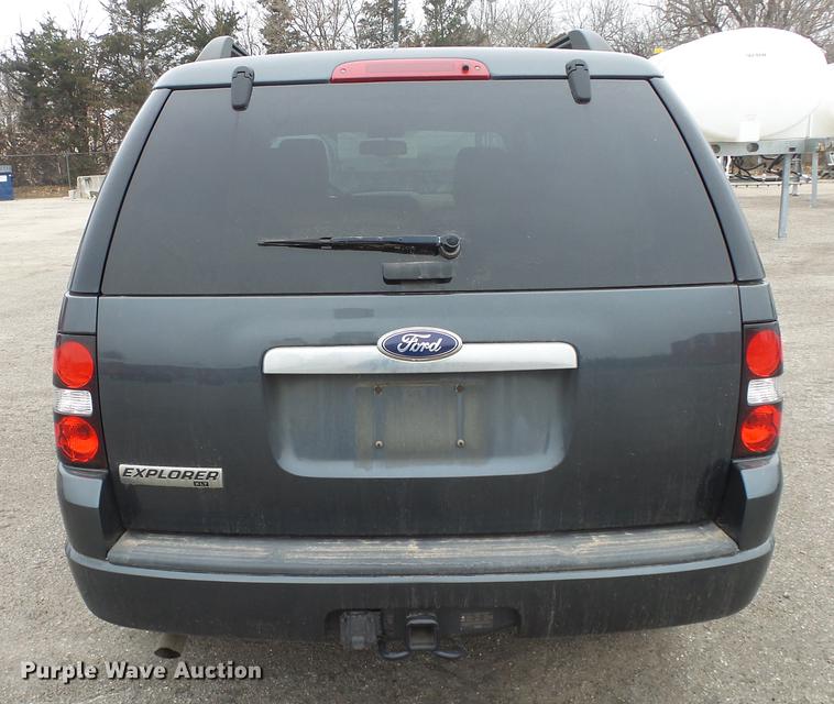 image for item DC0587 2010 Ford Explorer SUV