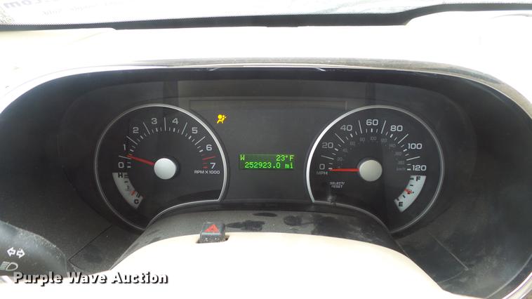 image for item DC0587 2010 Ford Explorer SUV