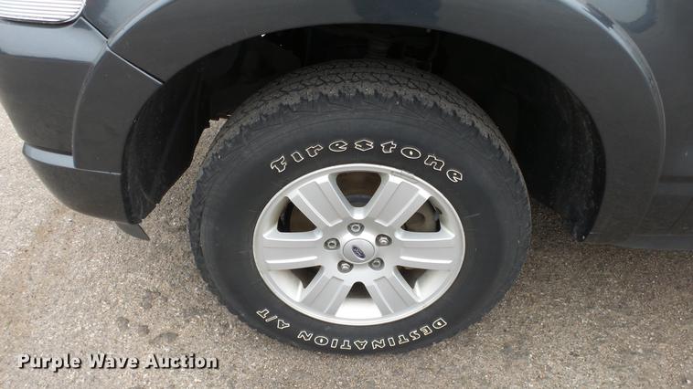 image for item DC0587 2010 Ford Explorer SUV