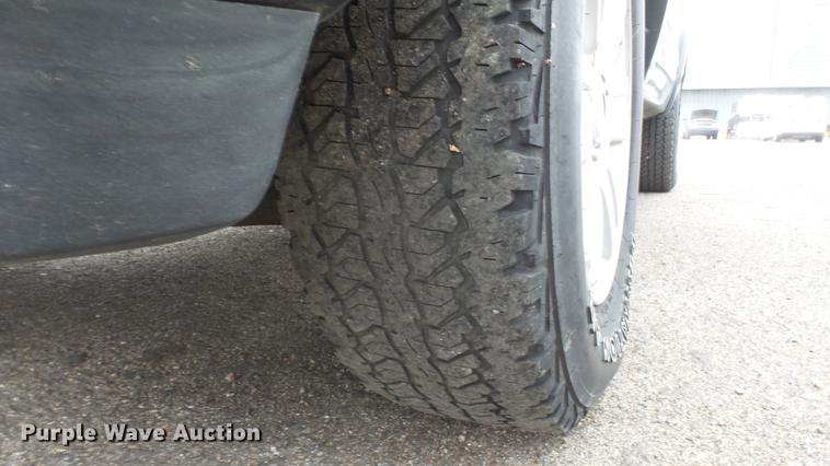 image for item DC0587 2010 Ford Explorer SUV