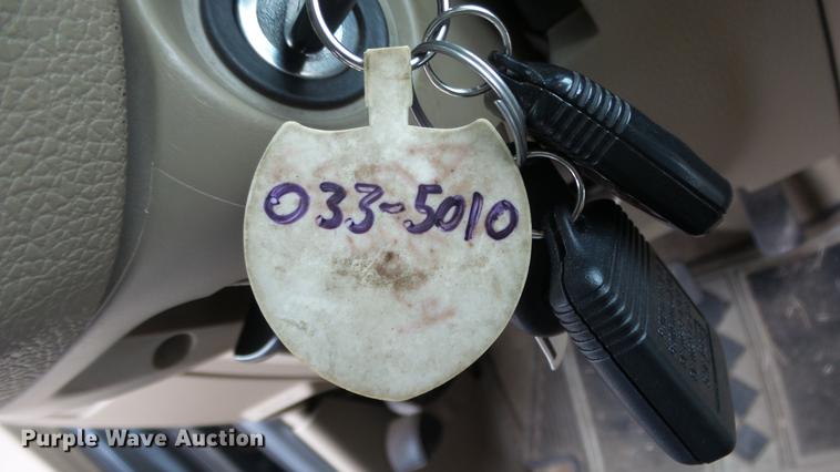 image for item DC0587 2010 Ford Explorer SUV