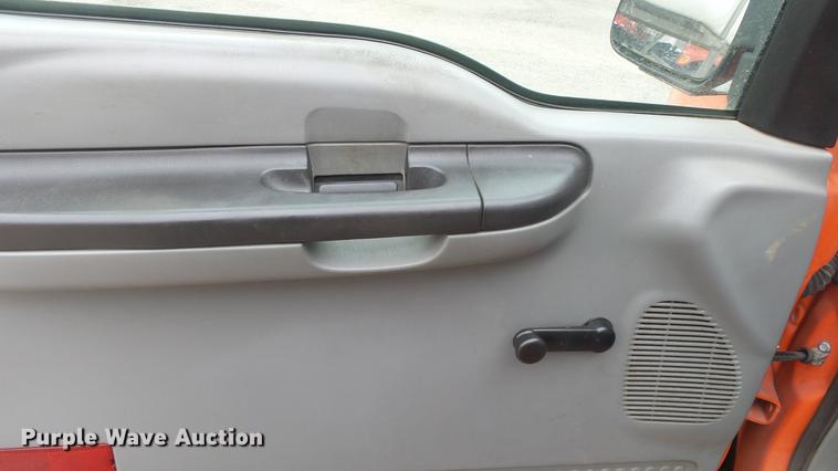 image for item DC0589 2006 Ford F250 Super Duty pickup truck