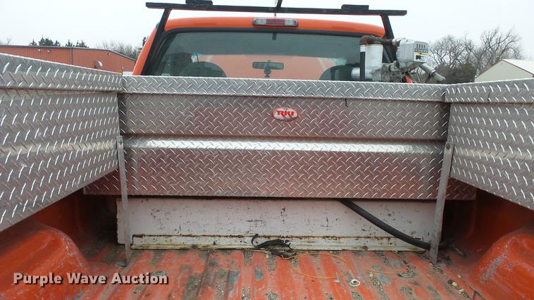 image for item DC0589 2006 Ford F250 Super Duty pickup truck