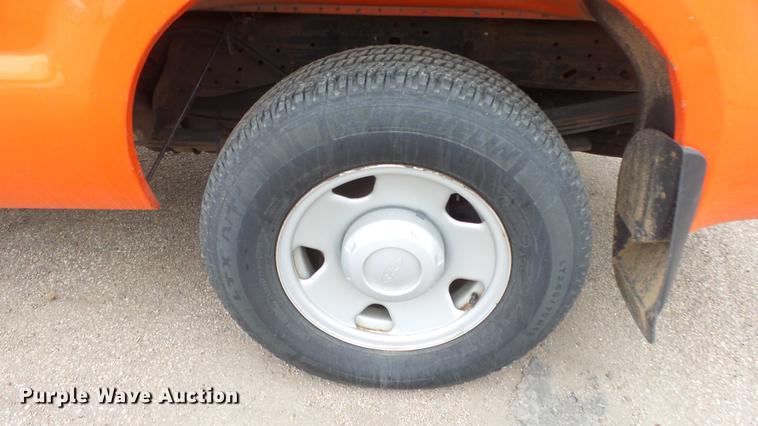 image for item DC0589 2006 Ford F250 Super Duty pickup truck